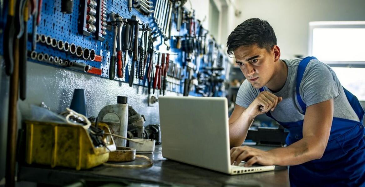 Jakie usługi oferuje serwis sprzętu komputerowego w zakresie diagnostyki problemów?