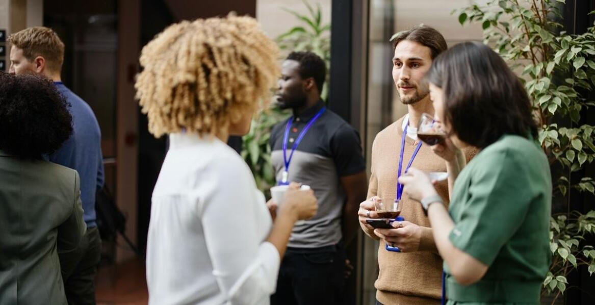 Wyjazdy firmowe a rozwój umiejętności przywódczych w zespole