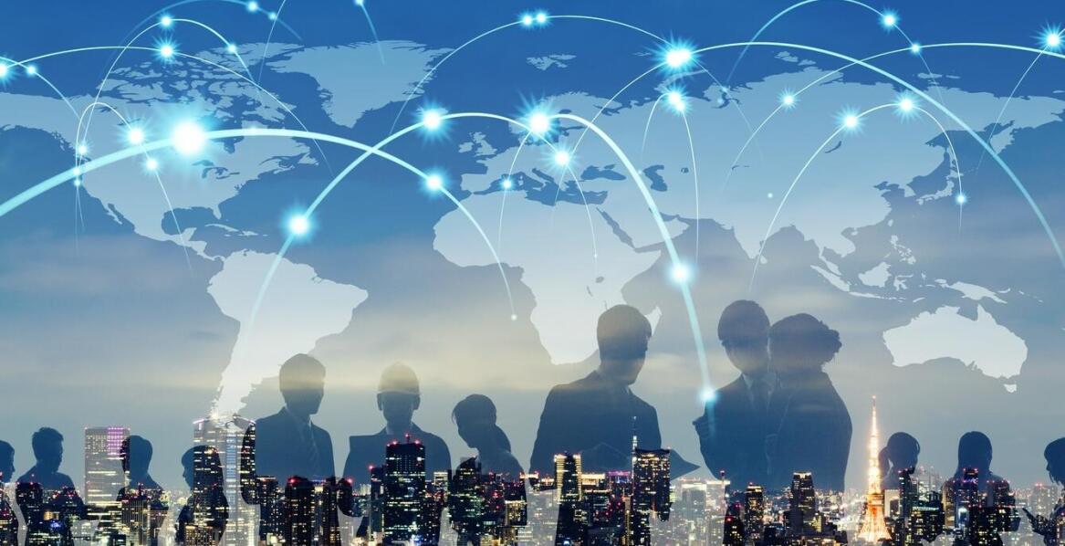 Programy pomocy 24/7 oferowane przez polskie agencje pracy za granicą