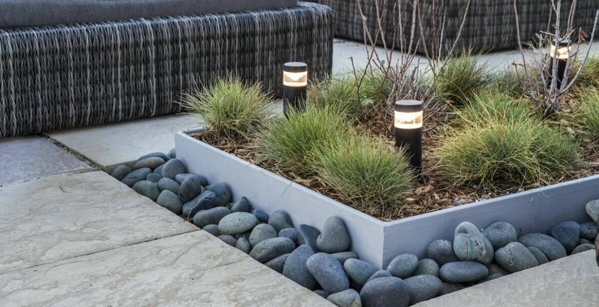 Jakie tekstylia ogrodowe sprawdzą się podczas letnich dni?