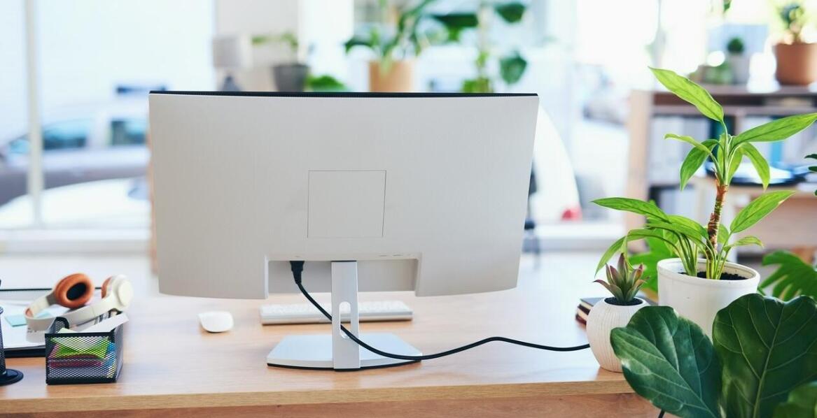 Wpływ artykułów biurowych online na efektywność zdalnej pracy