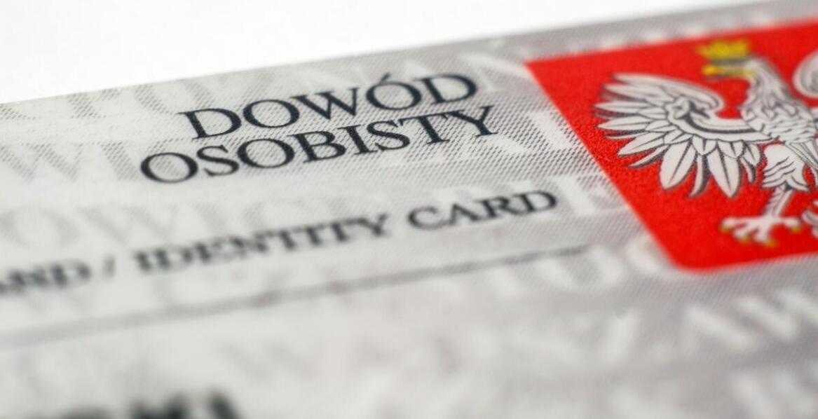 Czy karta stałego pobytu ma termin ważności?