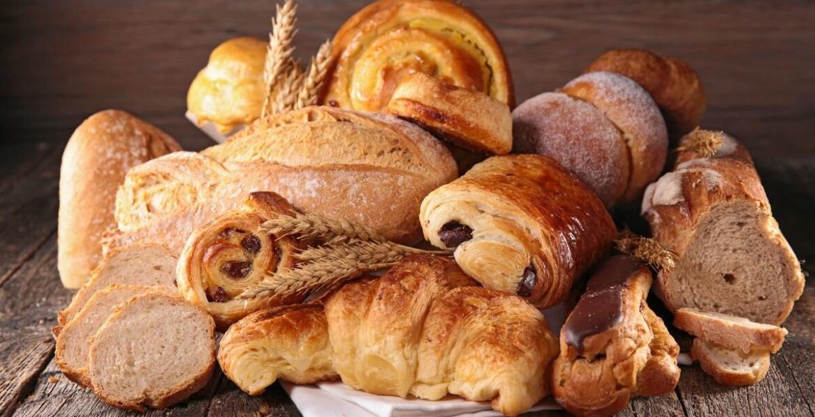 Jak wykorzystać torebki przezroczyste do pakowania w strategii marketingowej piekarni?