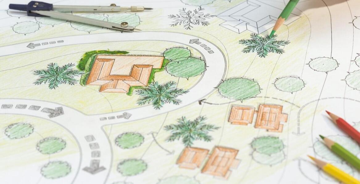 Jak dostosować projekt domu z bali do specyficznych warunków klimatycznych?
