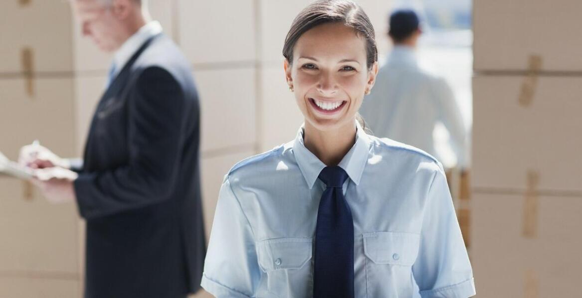 Jakie czynniki decydują o atrakcyjności oferty taniej firmy przeprowadzkowej dla biur?