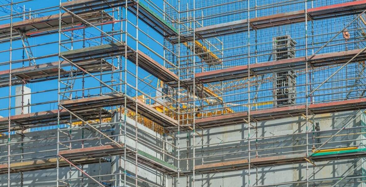 Jak wybrać odpowiednie rusztowania choinkowe do swojego projektu?