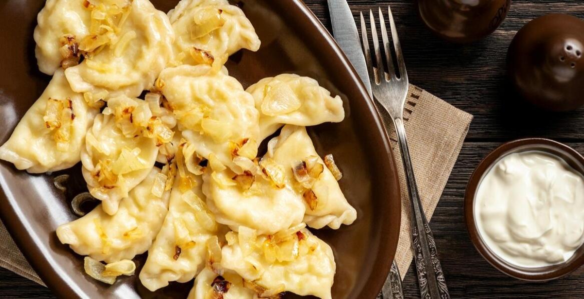 Domowe dania z kuchni polskiej – jak wzbogacają ofertę cateringu?