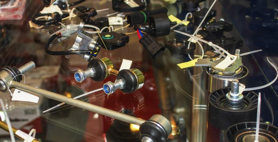 Kompatybilność schematu wiązki haka 13 pin z różnymi modelami samochodów