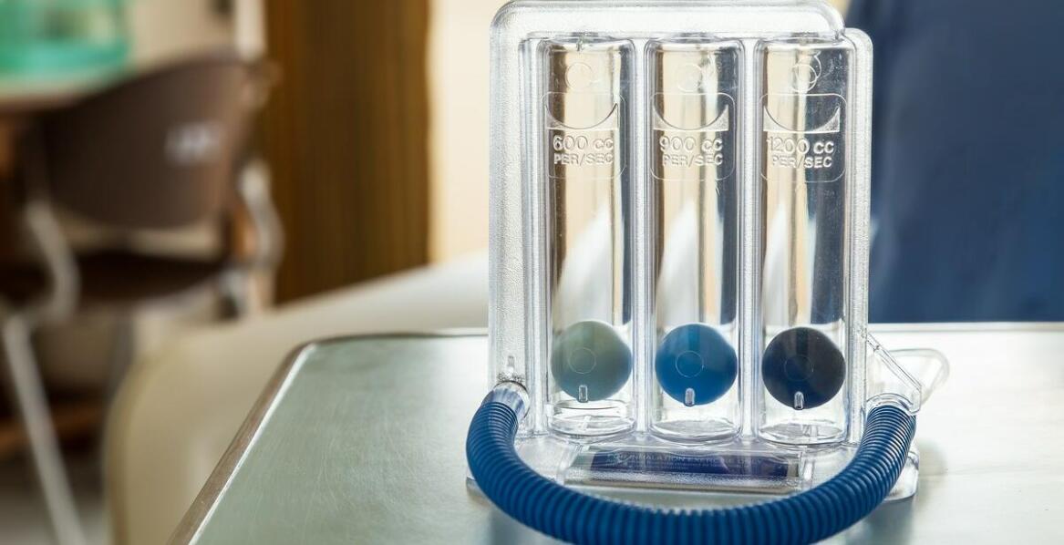 Dlaczego maski do inhalacji dla dorosłych są niezbędne w domowej apteczce?