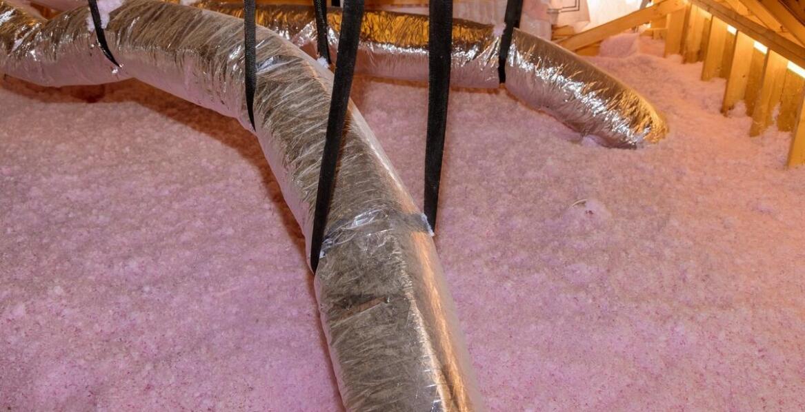 Koszty i etapy ocieplenia poddasza — co warto wiedzieć przed inwestycją