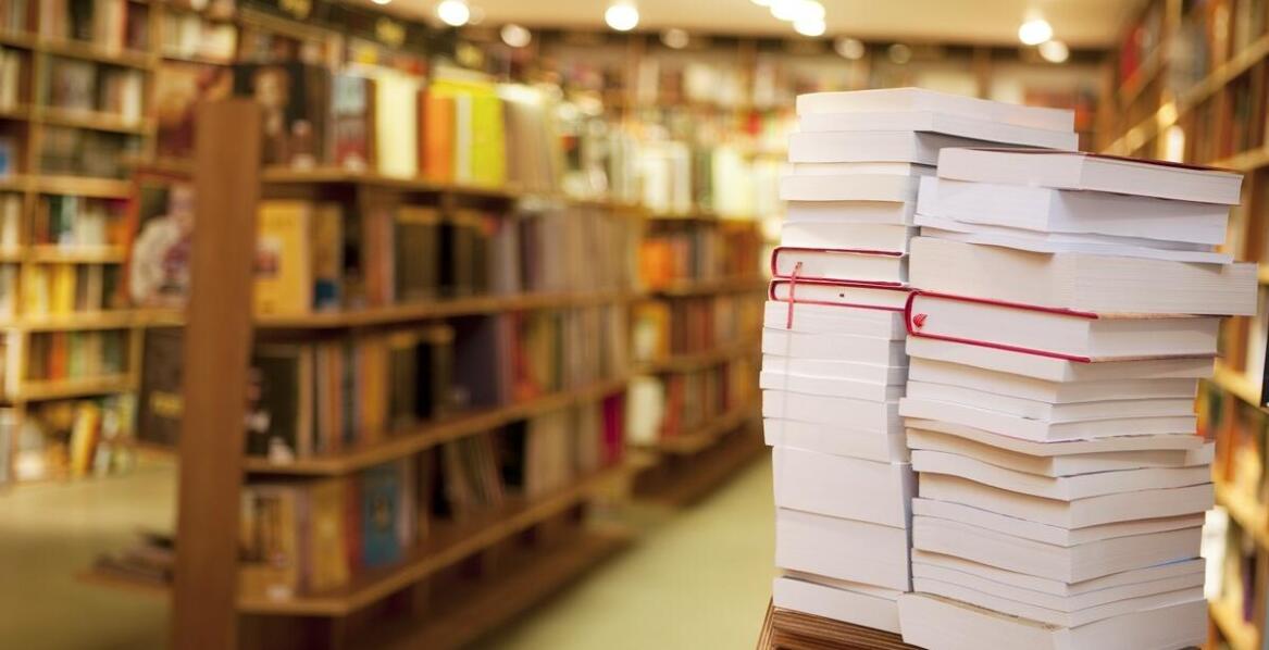 Rola księgowej w zarządzaniu finansami firmy – znaczenie i korzyści