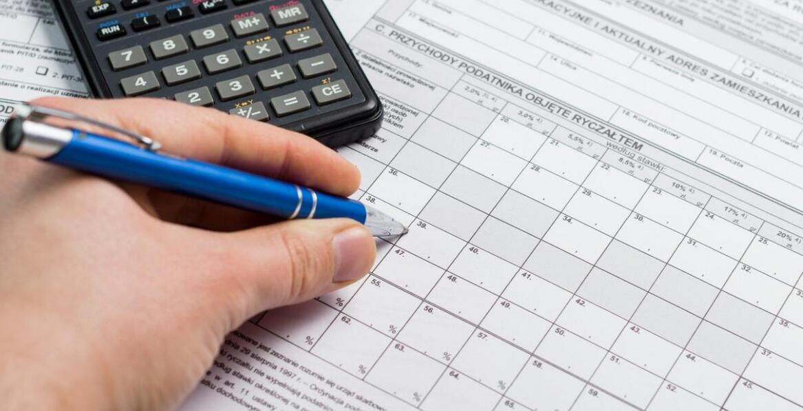Obowiązki przedsiębiorcy przy rozliczeniach ZUS – kluczowe informacje i terminy