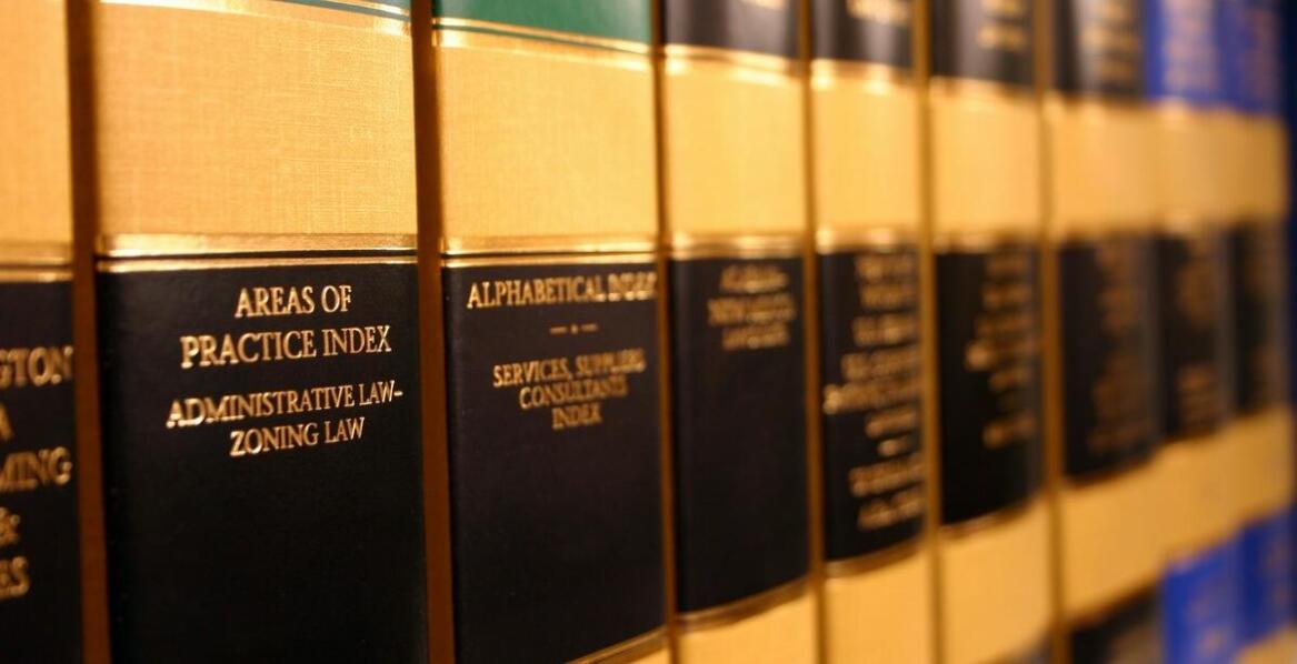 Jakie wsparcie oferuje adwokat w sprawach rodzinnych i cywilnych?