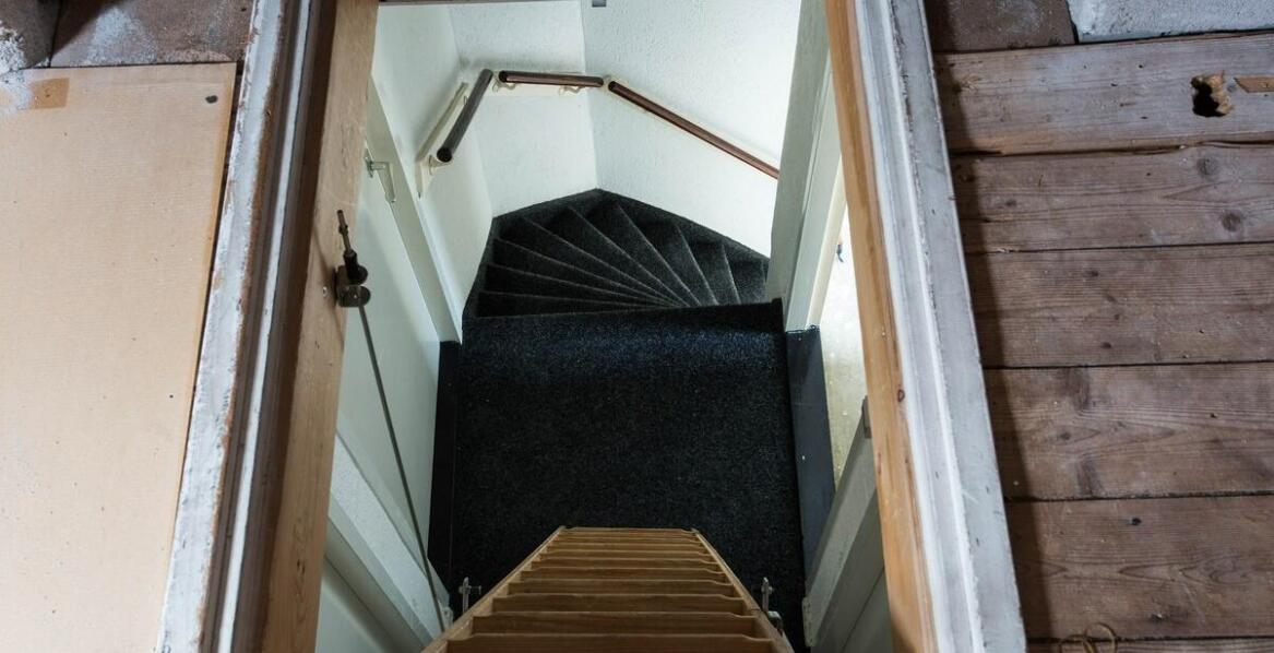 Schody strychowe ognioodporne – bezpieczeństwo i wygoda w domu