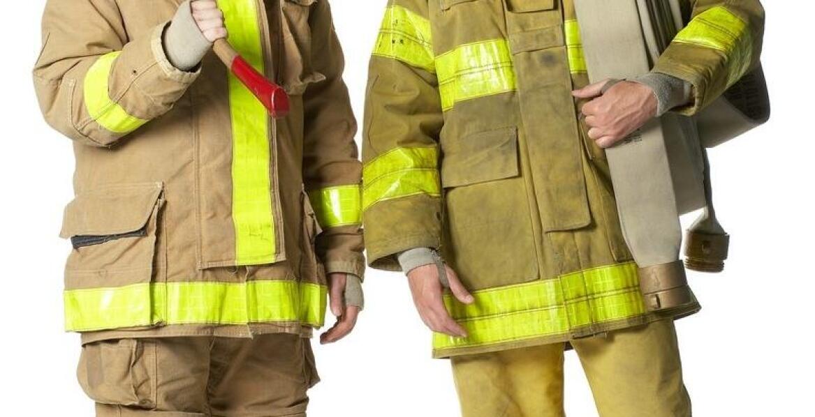 Ubrania trudnopalne – zastosowanie, właściwości i najważniejsze cechy