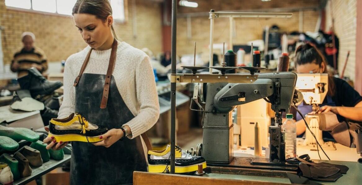 Jakie znaczenie ma odzież robocza i dlaczego warto zwrócić na nią uwagę