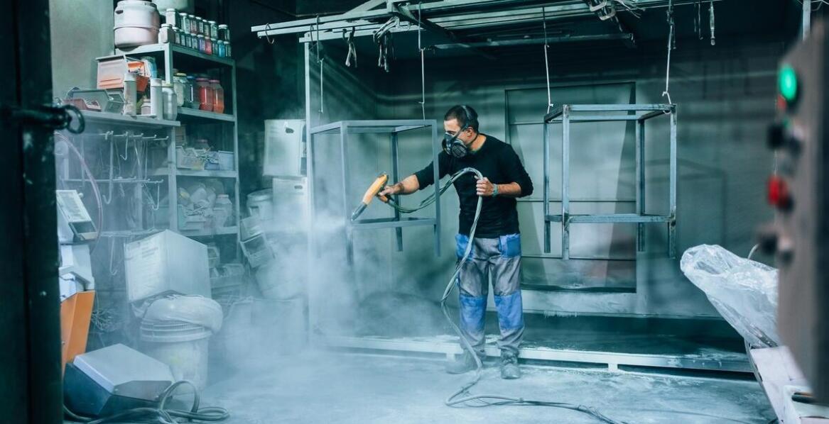 Czyściwo przemysłowe – zastosowania, rodzaje i najważniejsze właściwości