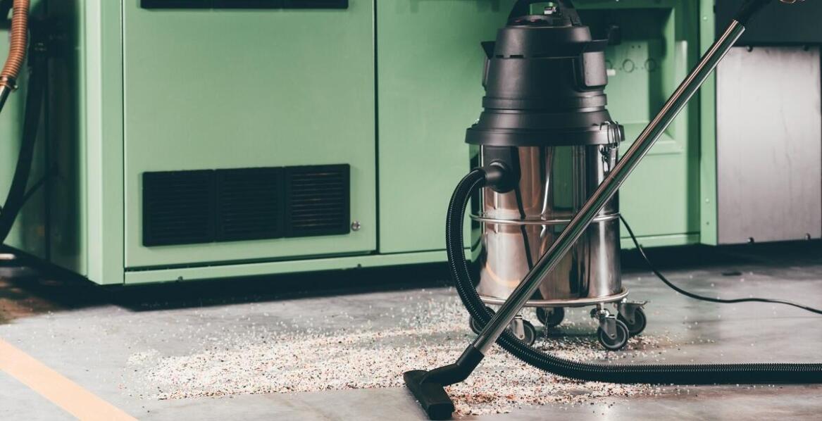 Rodzaje czyściw stosowanych w przemyśle – materiały, właściwości i zastosowania