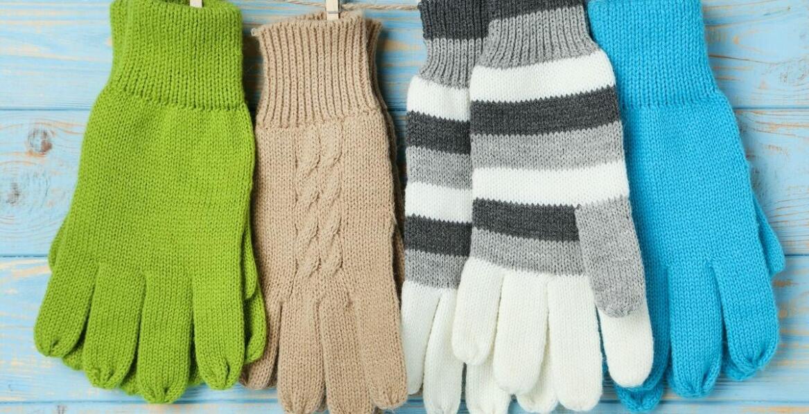 Jak działają rękawice gospodarcze i jakie korzyści zapewniają podczas pracy