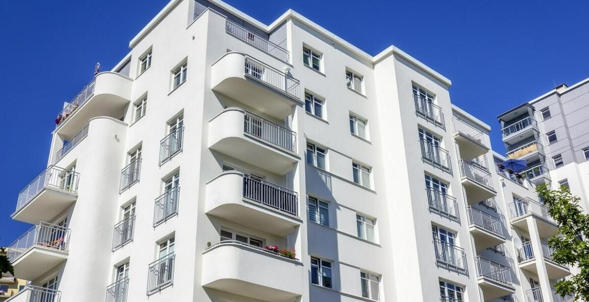 Jak wyglądają odbiory mieszkań z udziałem rzeczoznawcy?