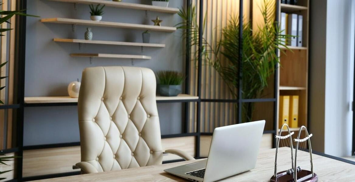 Meble na wymiar – jak stworzyć praktyczne i estetyczne wnętrze domu