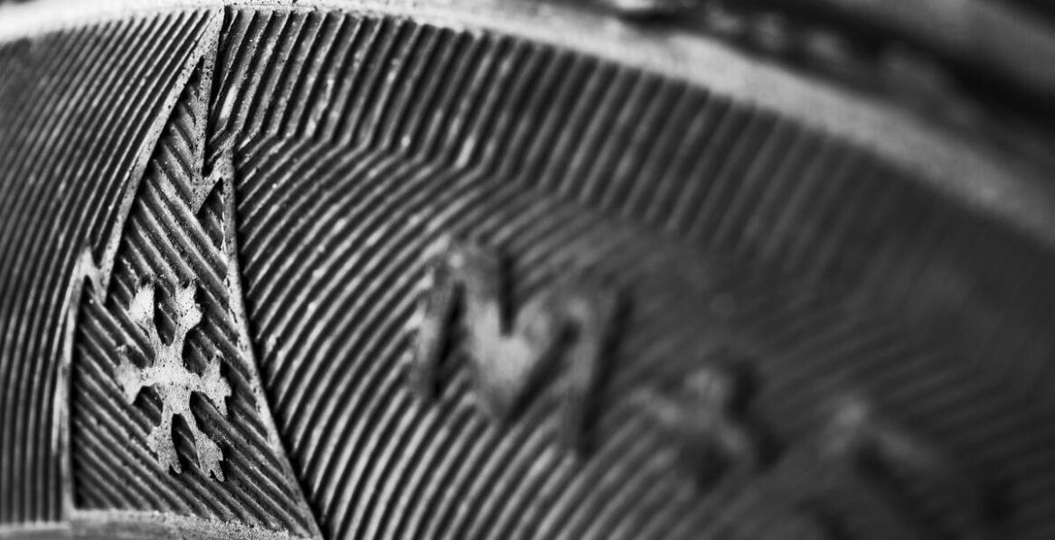 Grawerton – co to jest, jak powstaje i gdzie znajduje zastosowanie?