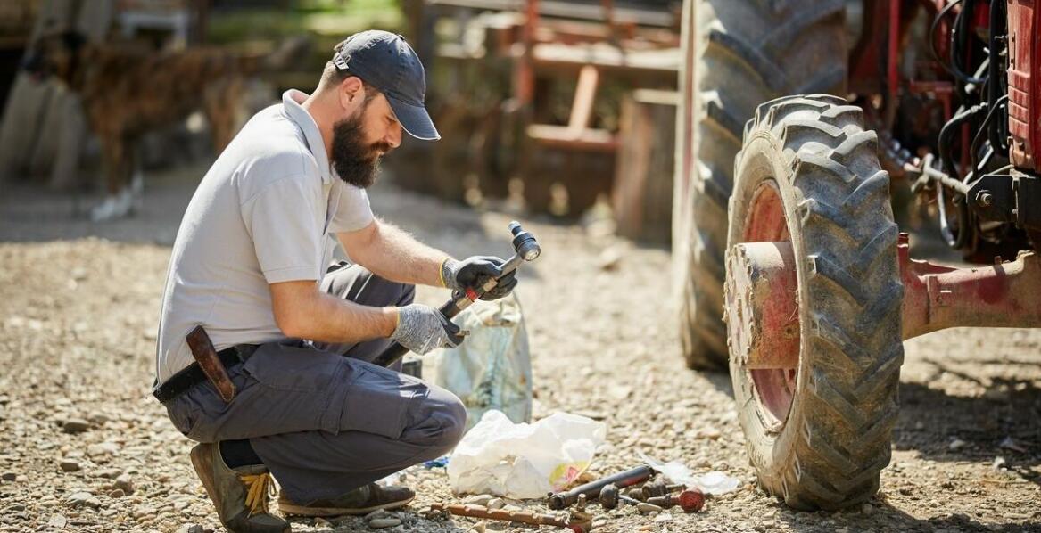 Najpopularniejsze części do maszyn rolniczych – funkcje oraz zastosowania
