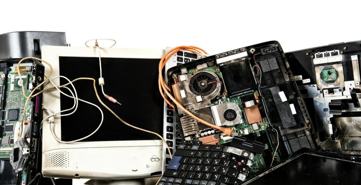 Co zrobić, gdy komputer nie działa? Najważniejsze przyczyny i rozwiązania