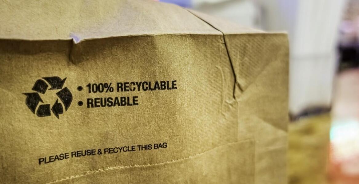 Jakie właściwości papierowych torebek na pieczywo wpływają na ich trwałość?