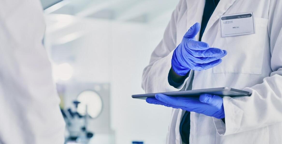 Jak laboratoria wspierają procesy utylizacji odpadów niebezpiecznych?