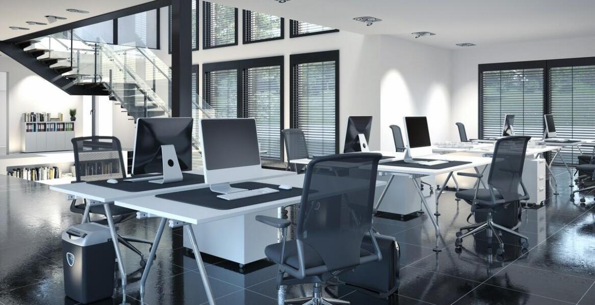 Zalety foteli biurowych obrotowych z mechanizmem bujania podczas pracy