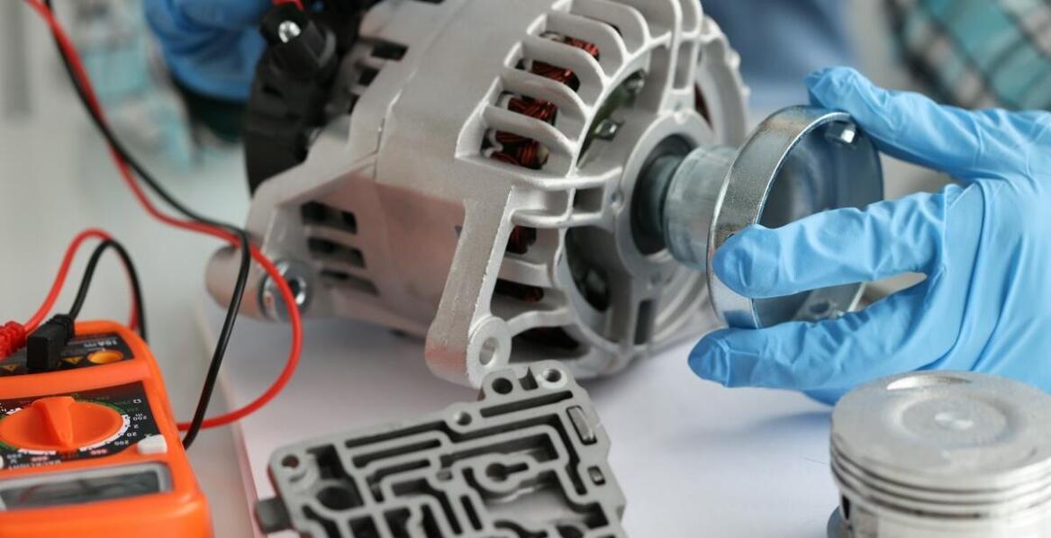 Jak klej do uszczelki pod głowicą wpływa na eksploatację samochodów ciężarowych?