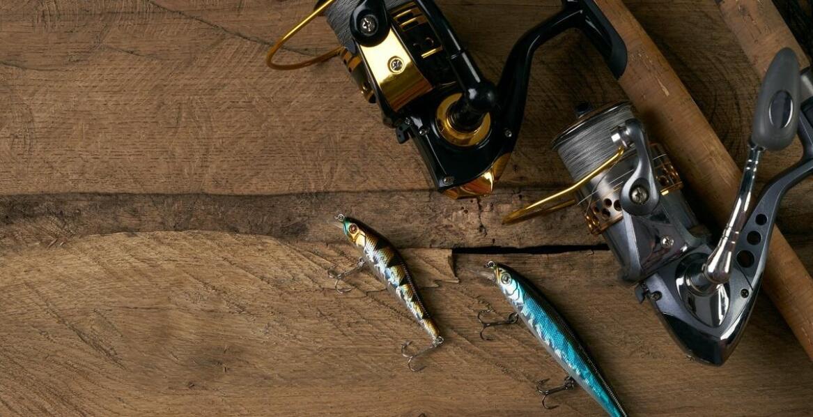 Jakie akcesoria najlepiej współpracują z kołowrotkiem Shimano SLX DC?