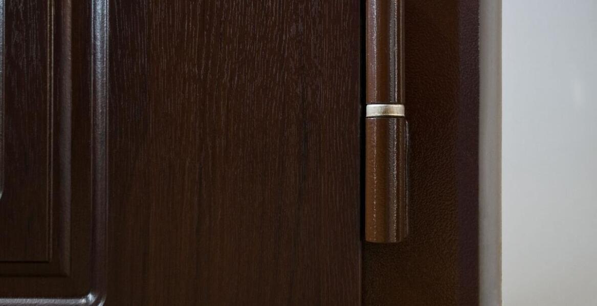 Drzwi: jak zapewnić ich długotrwałą estetykę i funkcjonalność?