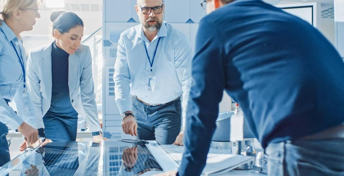 Zastosowanie baz danych do budowy długofalowych relacji z klientami w sektorze fotowoltaicznym