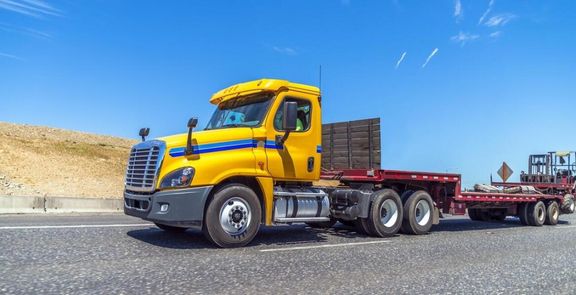 Wpływ międzynarodowych regulacji na akcyzę od samochodów ciężarowych