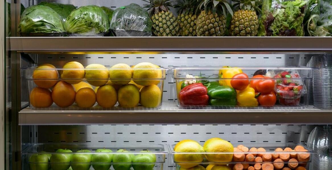 Czy torebki foliowe wchodzą w reakcje z żywnością?