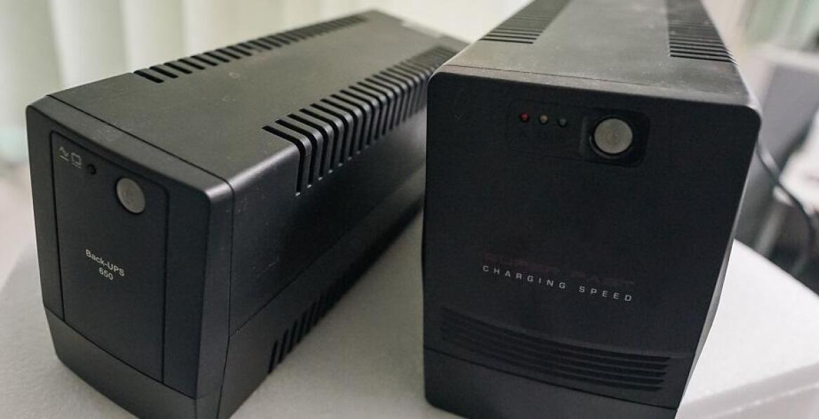 Jak przebiega proces naprawy UPS w systemach bezpieczeństwa?