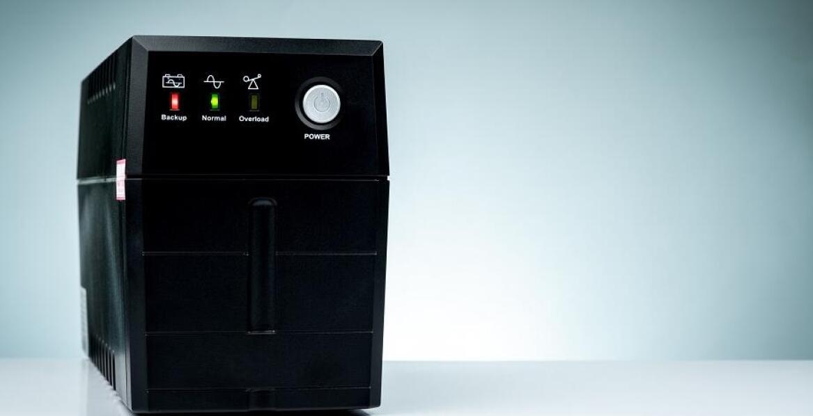 Jak wybrać odpowiedni system zasilania awaryjnego dla inteligentnych budynków?