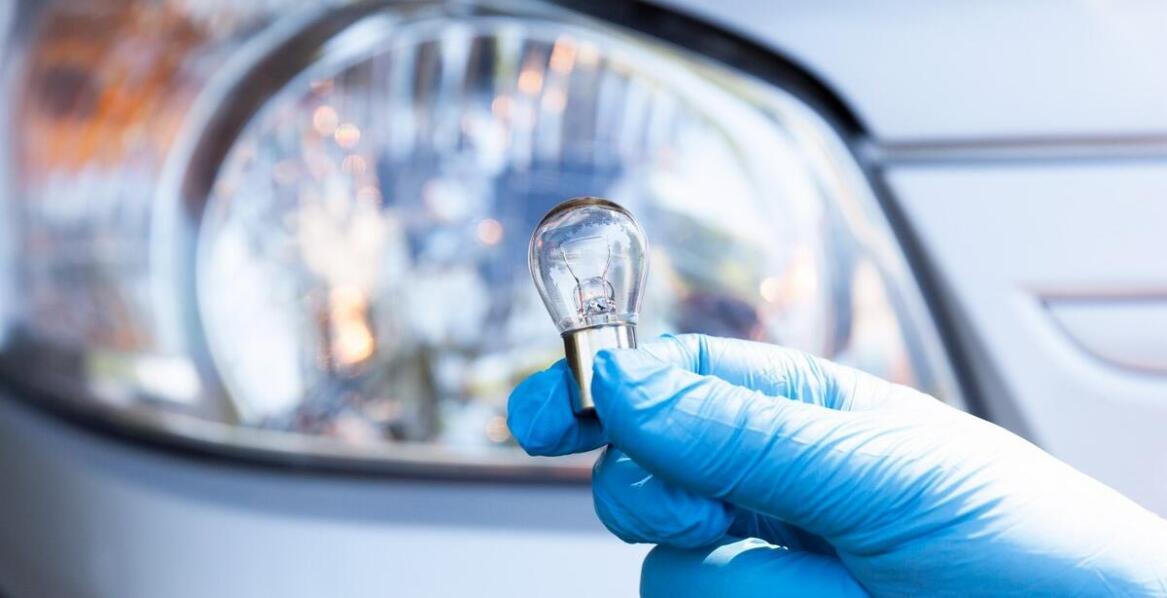 Zalety montażu świateł dziennych LED w samochodzie