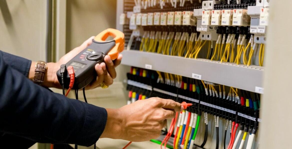 Znaczenie rzetelności i dokładności w naprawach systemów bezpieczeństwa