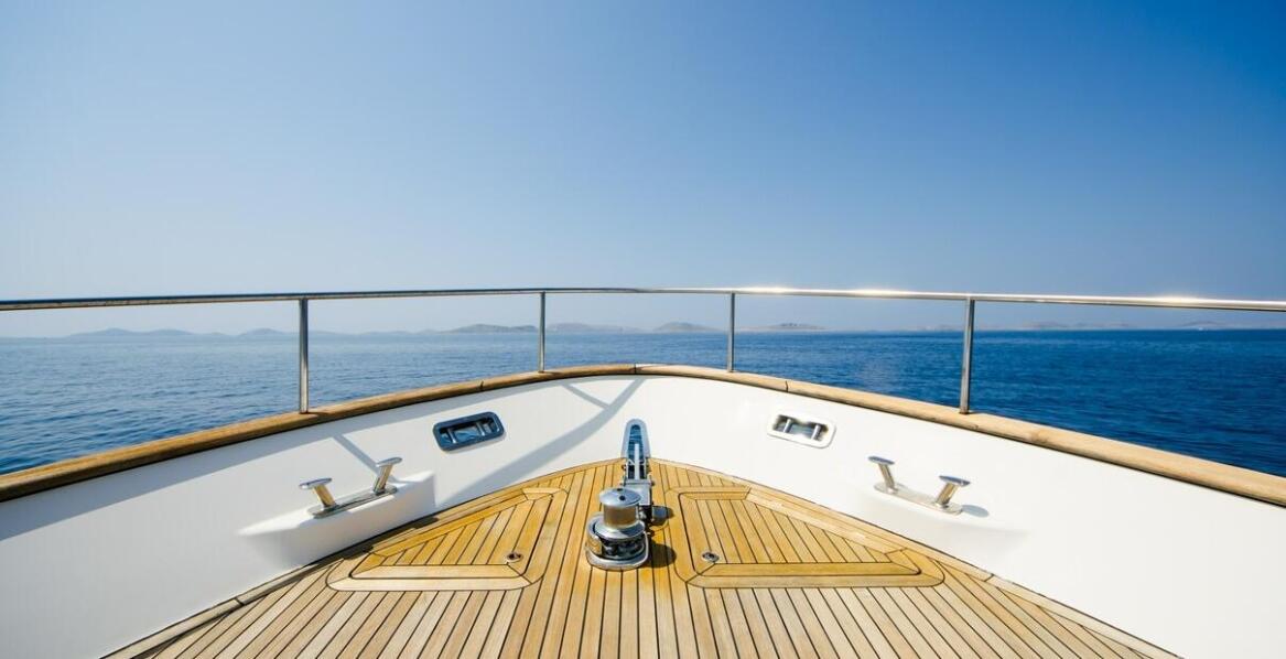 Panieński na statku: jak dostosować ofertę do indywidualnych potrzeb grupy?