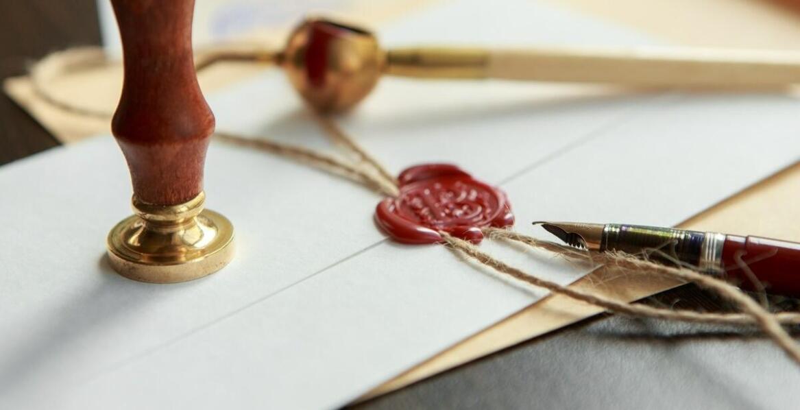 Jak sporządzić testament? Praktyczne wskazówki i porady