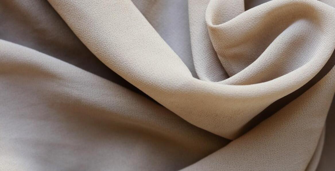 Jak wykorzystać kresz na metry w aranżacji wnętrz w stylu minimalistycznym?