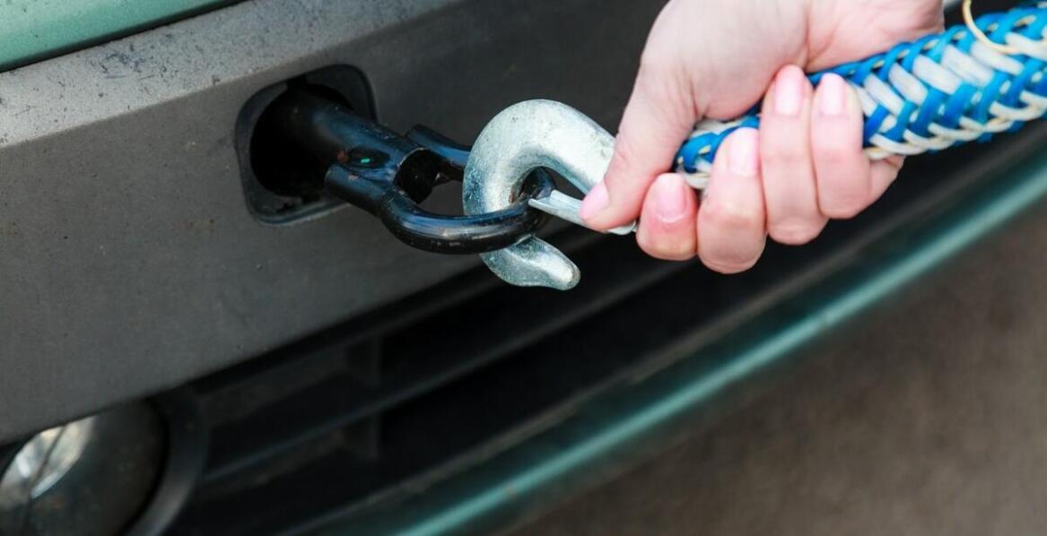 Znaczenie certyfikatów jakości dla bezpieczeństwa użytkowania haków holowniczych