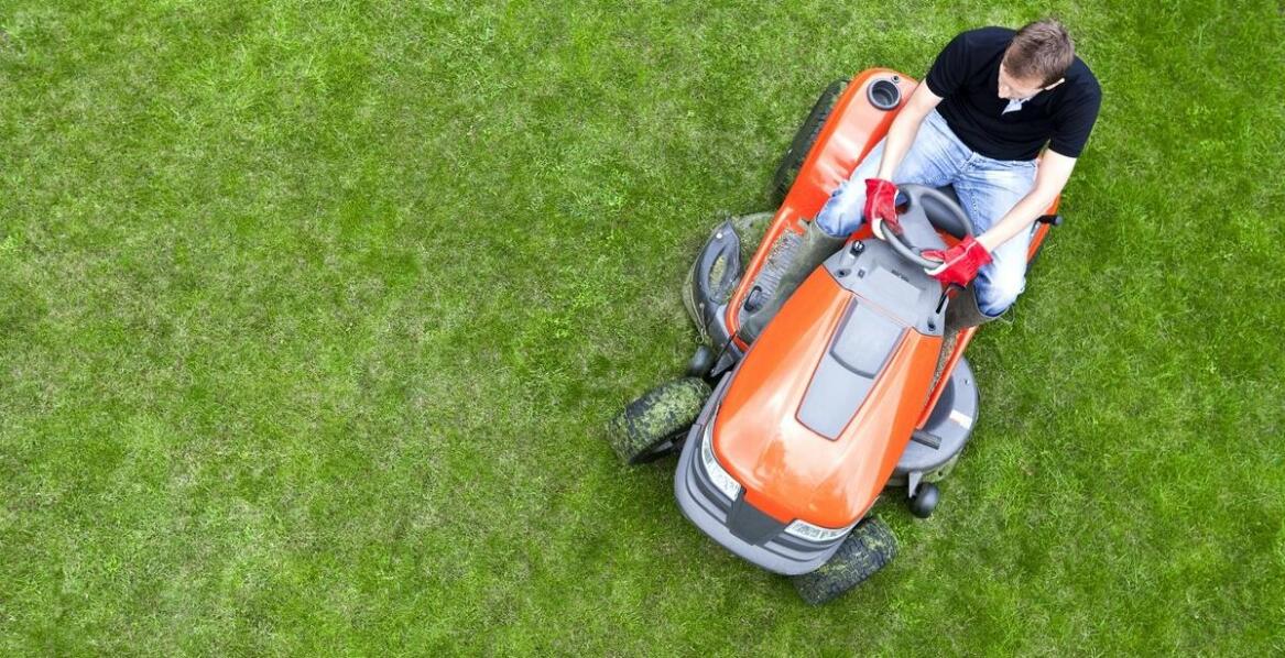 Jak kosiarki Honda wpływają na efektywność pielęgnacji trawników?