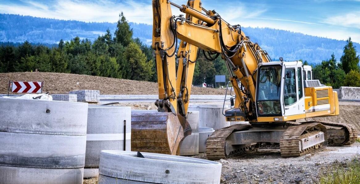 Proces instalacji szamb betonowych – co warto wiedzieć przed rozpoczęciem prac?