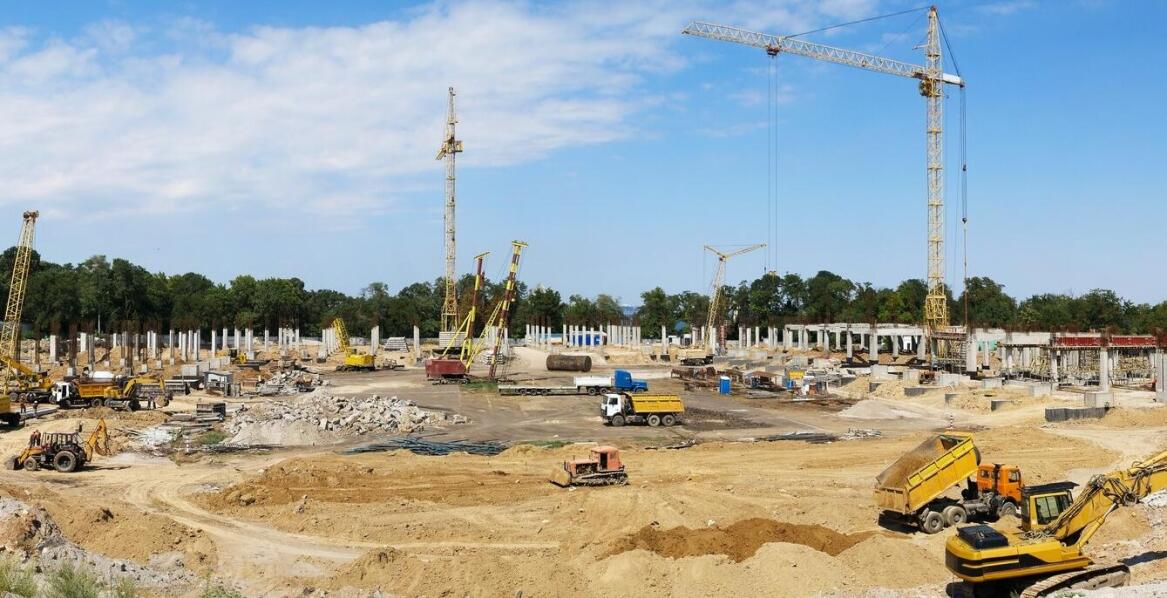 Rola betonu suchego w szybkiej realizacji projektów budowlanych