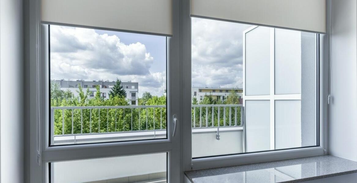 Rolety okienne jako element zwiększający bezpieczeństwo domu w Bielsko-Białej