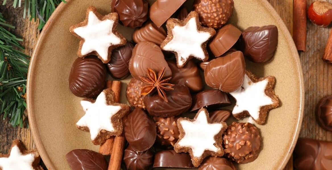 Jahrestagsüberraschung mit Stil: Wie wählt man das perfekte Schokoladenset aus?